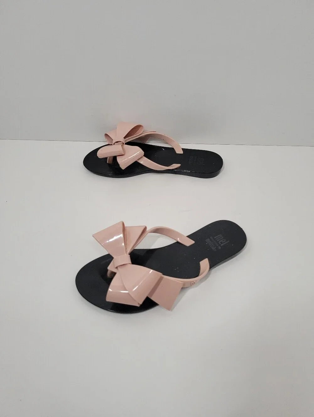 Mini Mel Dreamed by Melissa Black Blush Pink Bow Flip Flop Sandals Girl Size 1